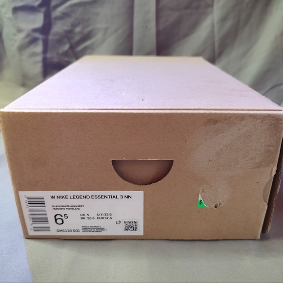 W nike legend essential 3 nn - Picture 5 of 5